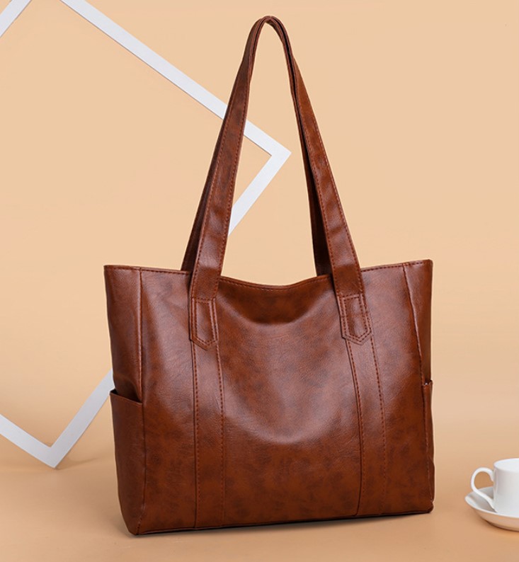 Everyday Large-capacity Tote Bag for Moms & Professionals – Spacious & Practical